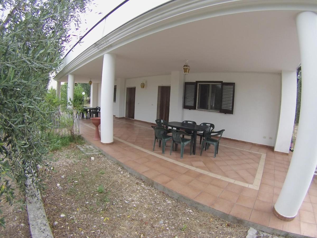Villa Elide Peschici Buitenkant foto